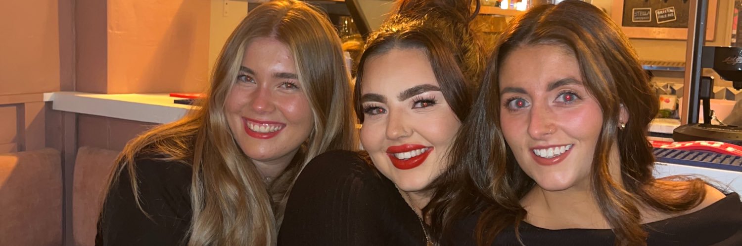 lucyxwallis's profile banner image
