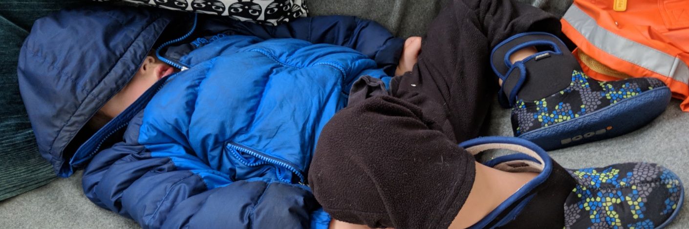 Total Mom Life banner