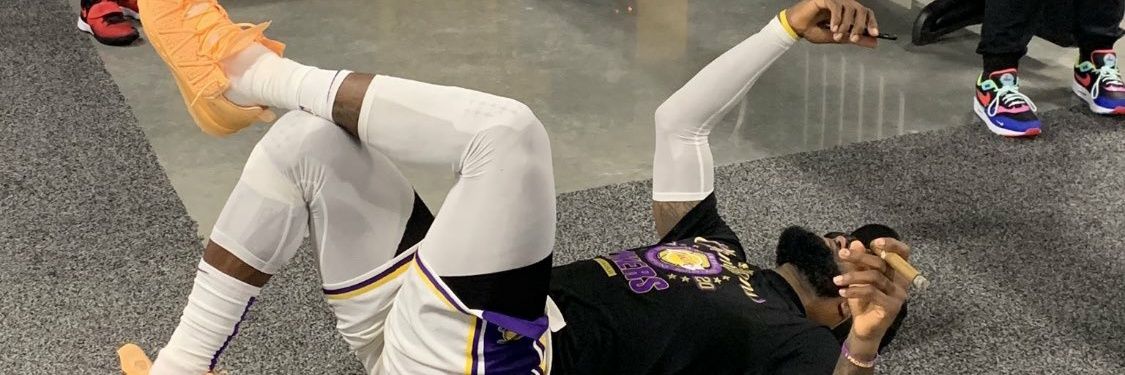 MevenClaude's profile banner image