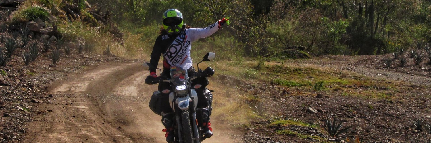AdaSerrato's profile banner image