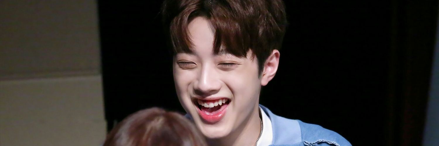 LaiGuanLin23's profile banner image