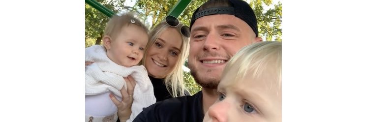 alena_knox's profile banner image