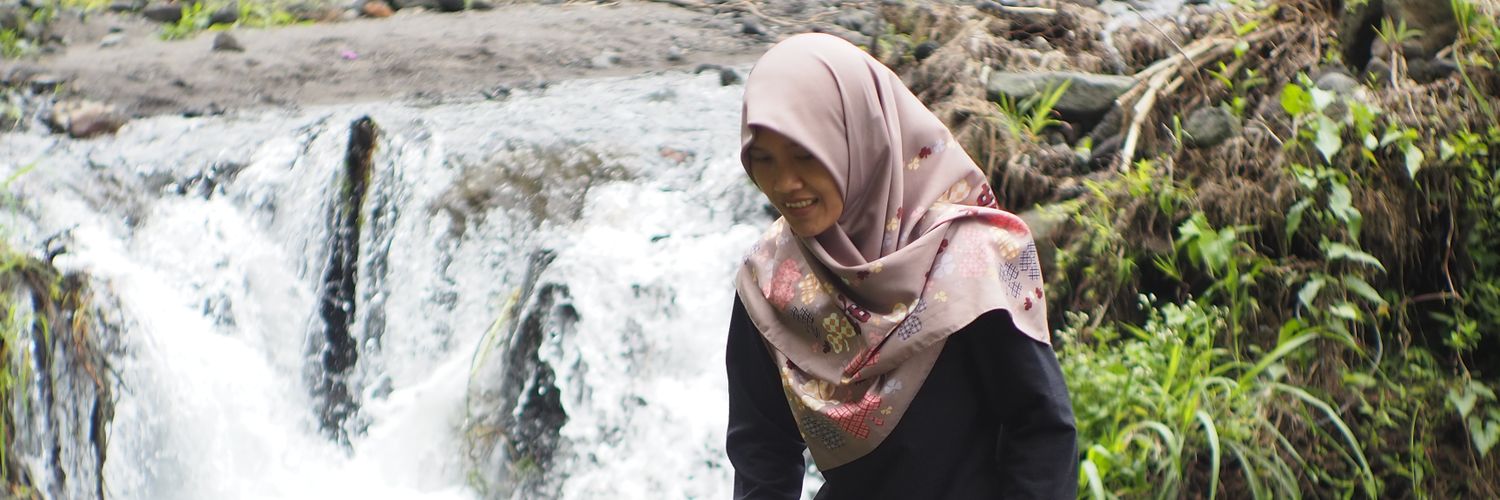 amaliyahputri1's profile banner image