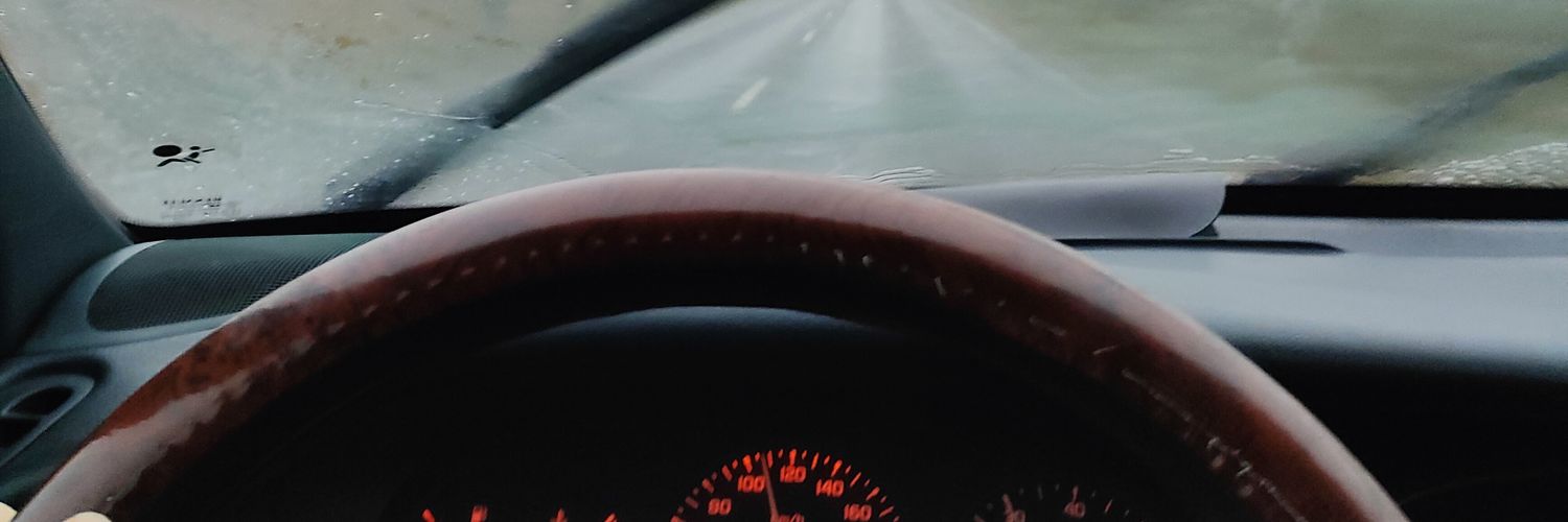 deanmon_flash's profile banner image