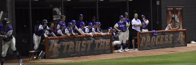 DC Huskies Baseball banner