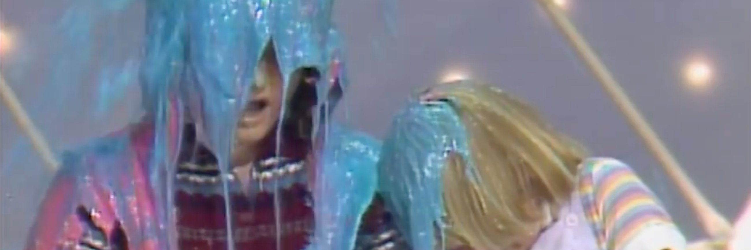 the 3-in-1 shampoo, conditioner, body wash user banner