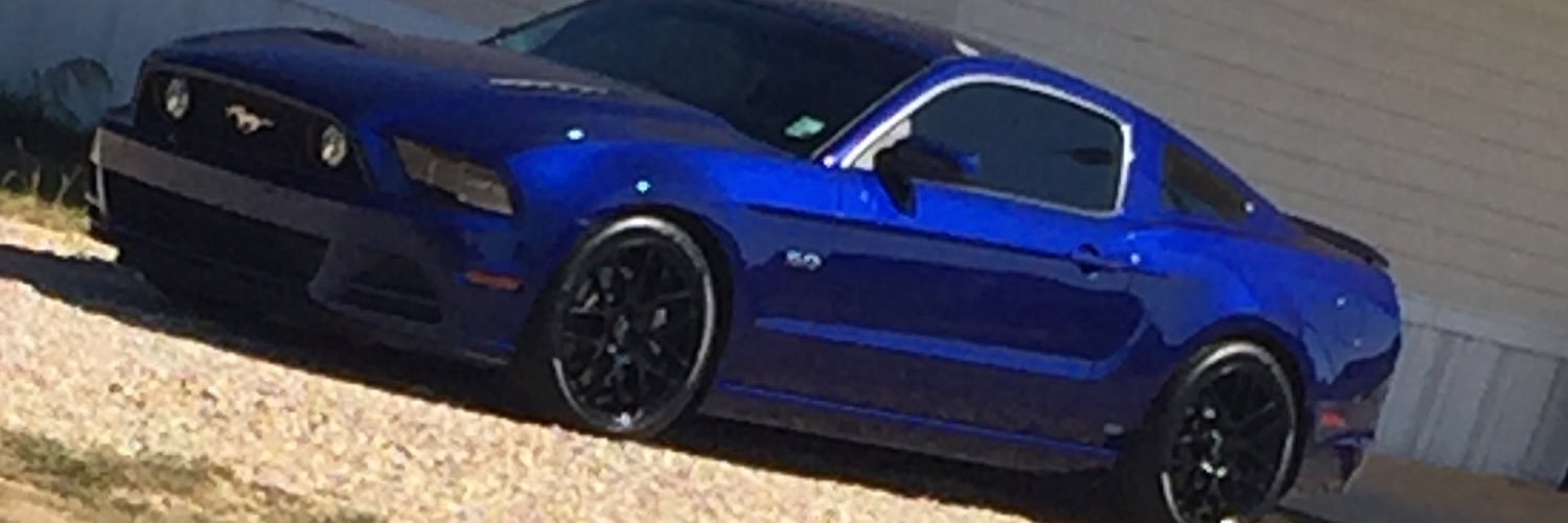 LaDwill's profile banner image