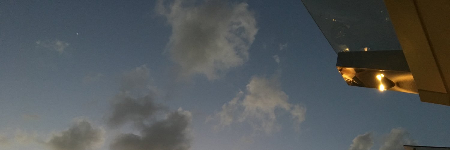 andreagung's profile banner image