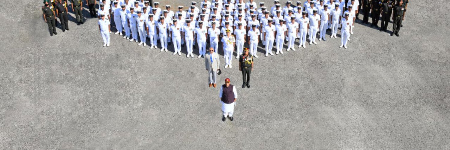 रक्षा मंत्री कार्यालय/ RMO India Profile Banner