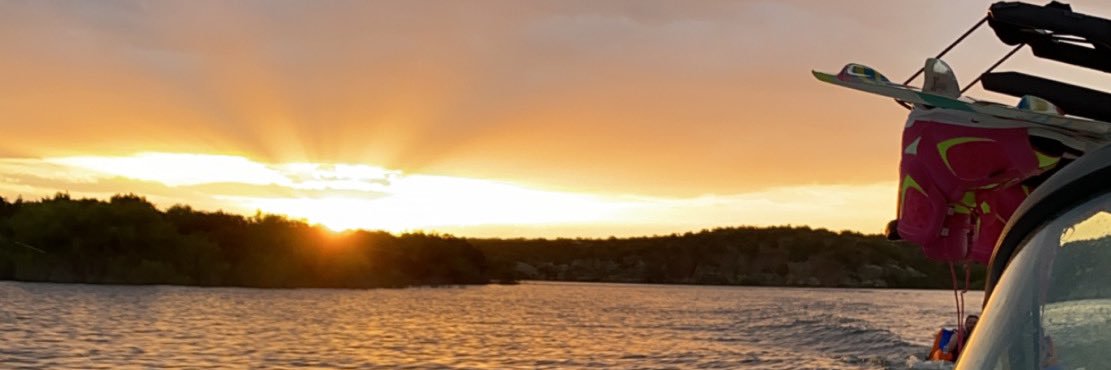 AshleeJ32's profile banner image