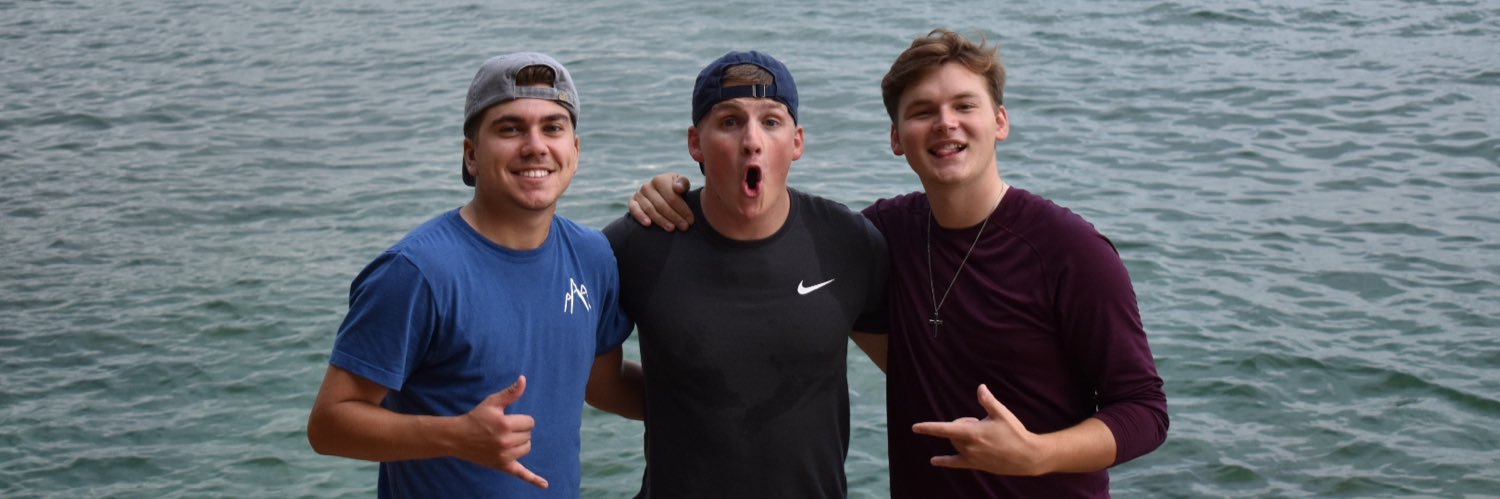 azbeasty's profile banner image