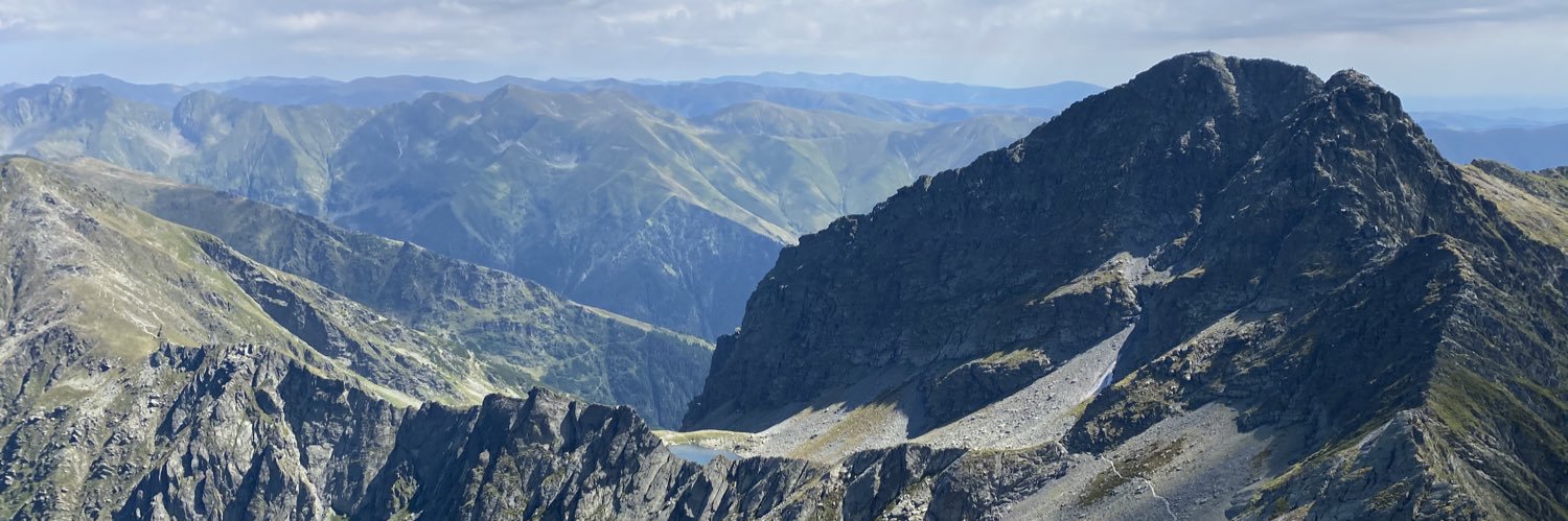 pWoland's profile banner image