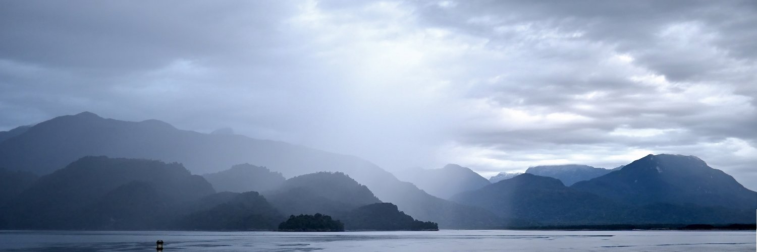 ftstn's profile banner image