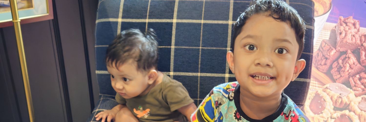 _yusrirahim's profile banner image