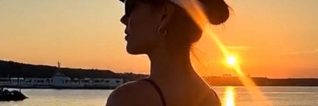 MissMininah's profile banner image