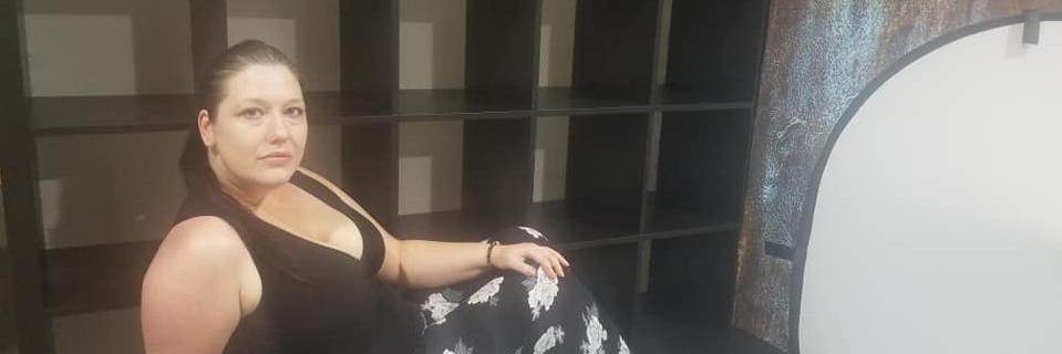 Amanda Foster banner