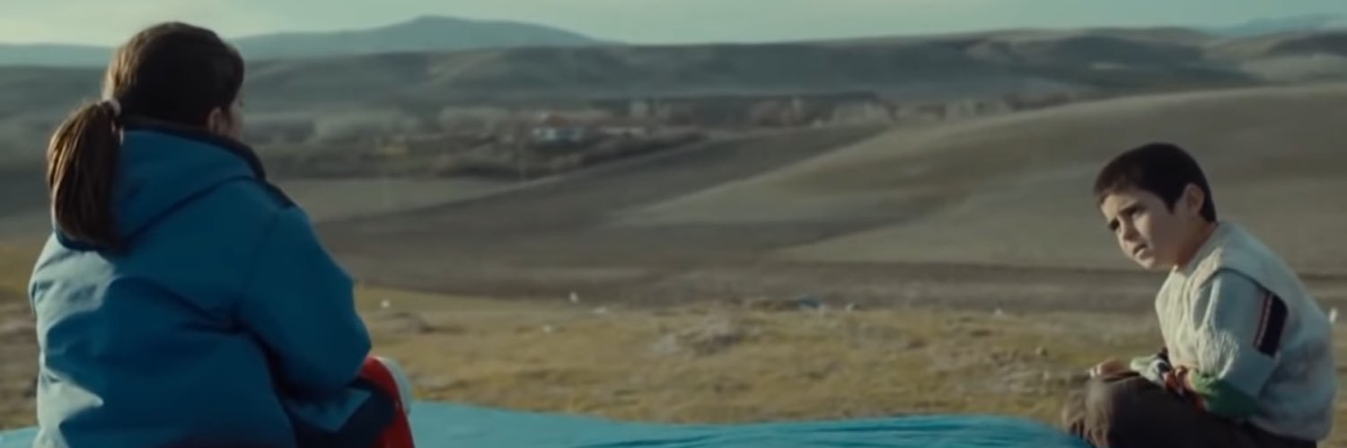 eesreff's profile banner image