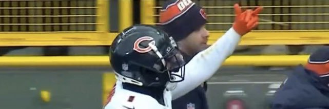 chicago sports fan (good better best) banner