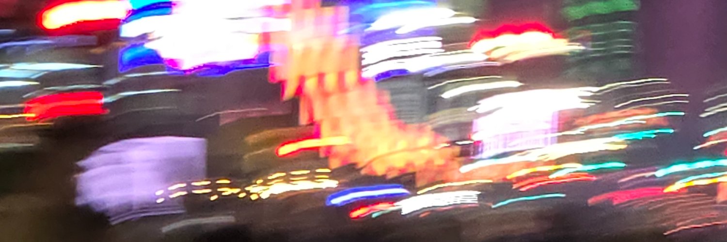 larichufli's profile banner image