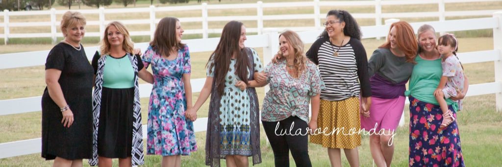 lularoemonday's profile banner image