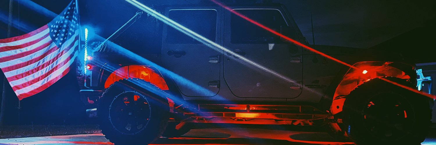 kelmoeee's profile banner image