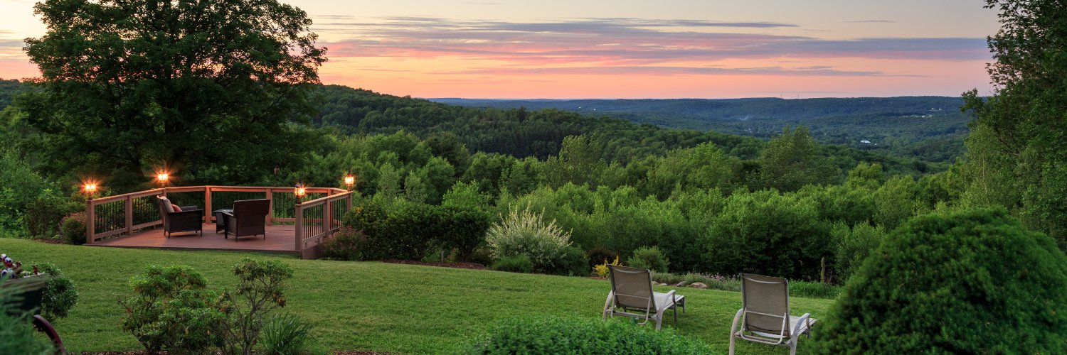 frenchmanor's profile banner image