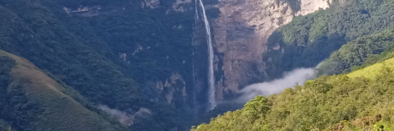 gabyesca23's profile banner image