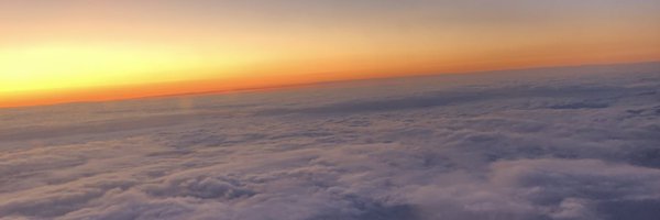 carolinneee8 Profile Banner