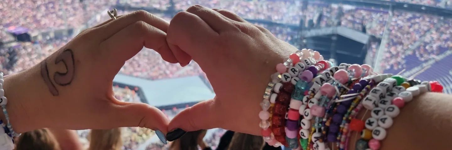 Emily_Phillips9's profile banner image