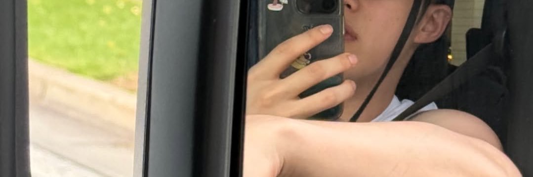 chichvnn's profile banner image