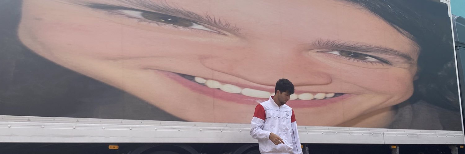 luisito luisez banner