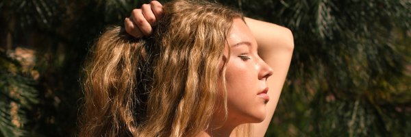 CurvesCurvess Profile Banner