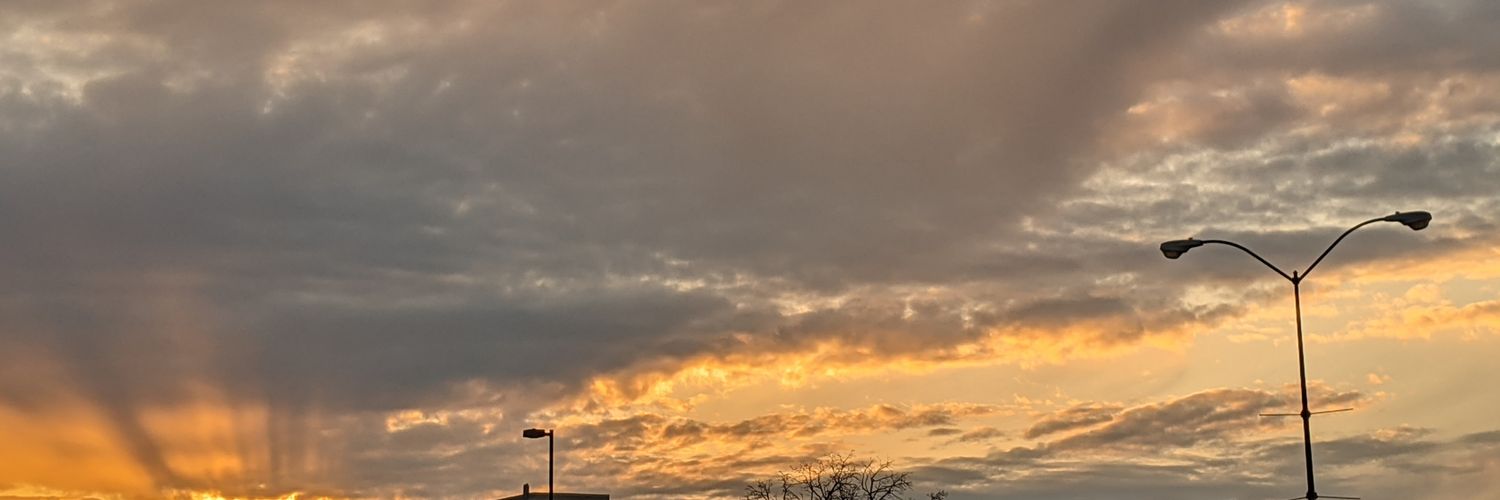 itsannarios's profile banner image
