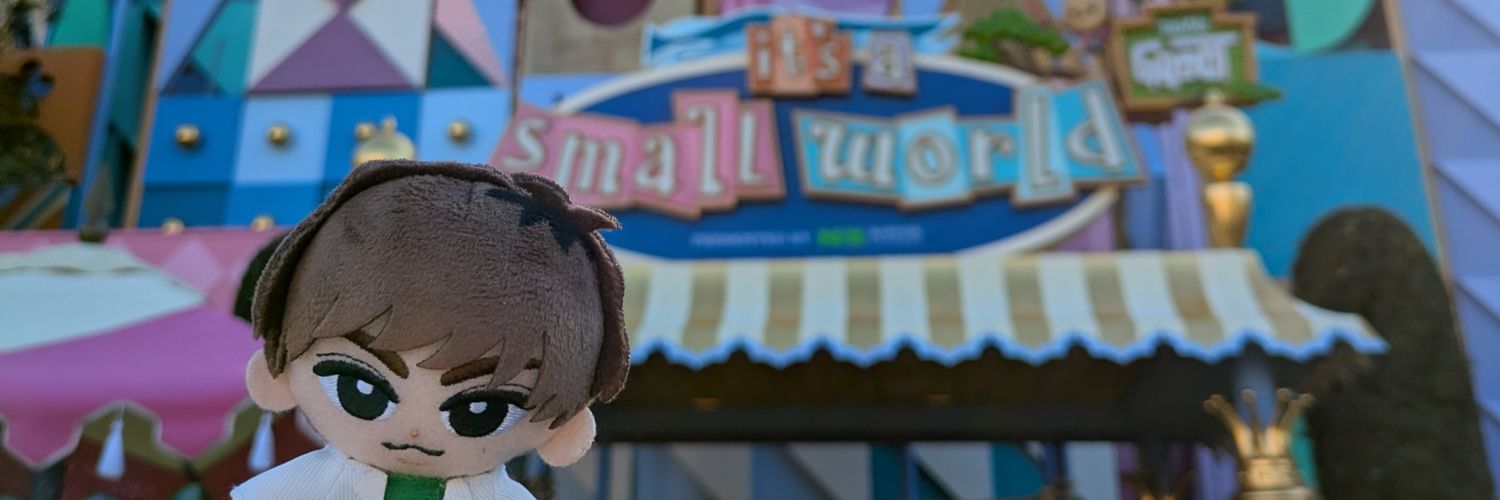 りえ(*˘︶˘*).｡*☃💚 banner