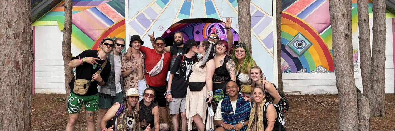 simplydesto's profile banner image