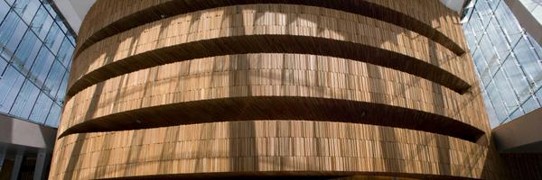 Operaen Profile Banner