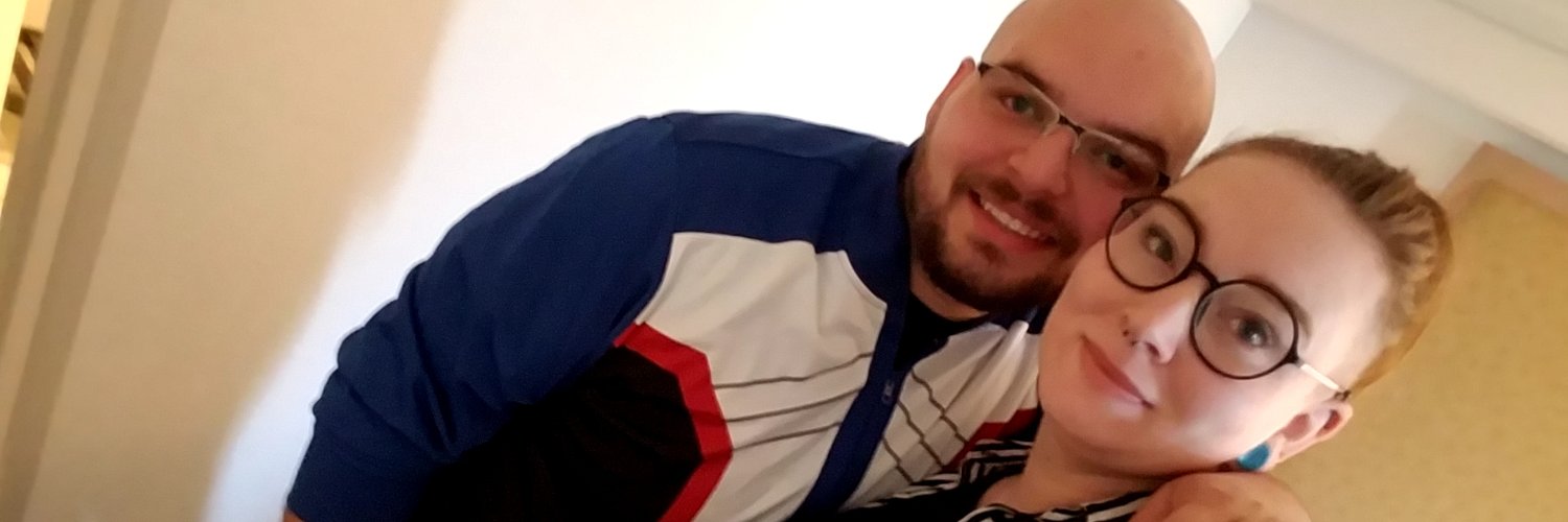 StressW's profile banner image