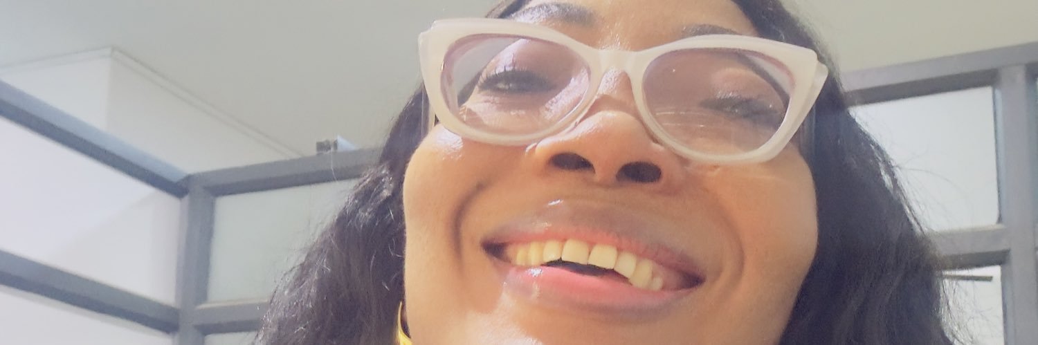 rosyrichy's profile banner image
