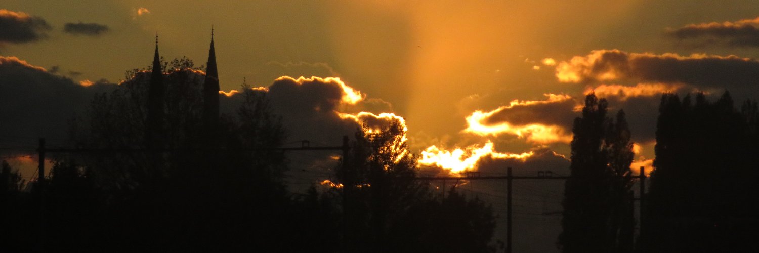 LawrenceHppr93's profile banner image