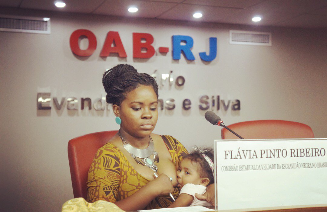 flavia_pribeiro's profile banner image