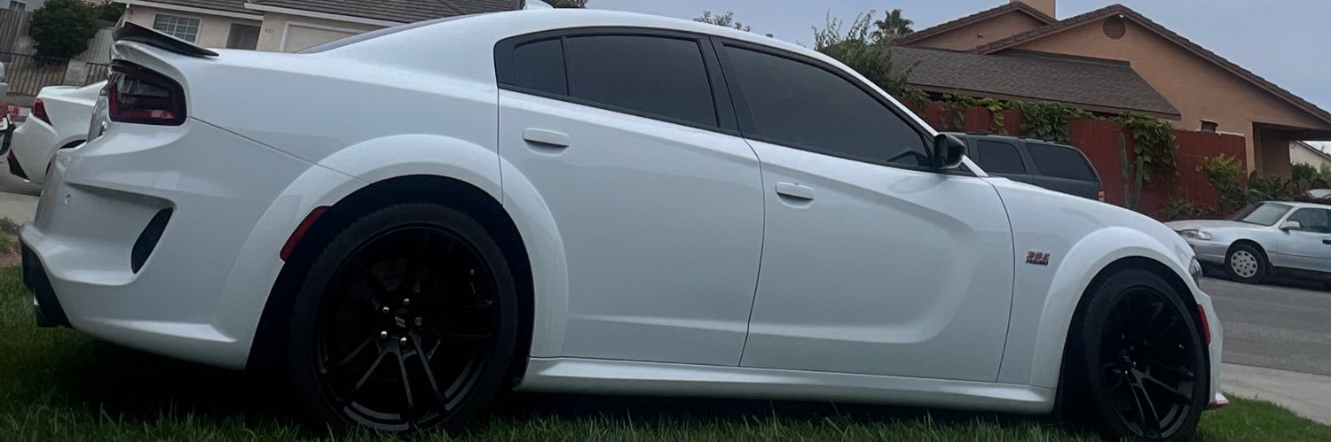 adxchago's profile banner image