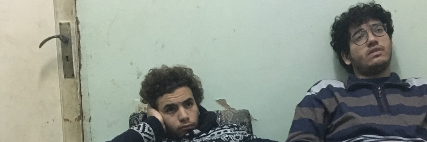 Z_3zz2000's profile banner image