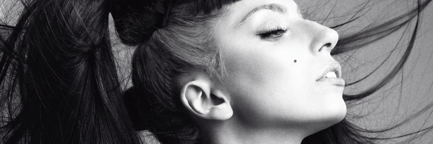 glamnesty's profile banner image