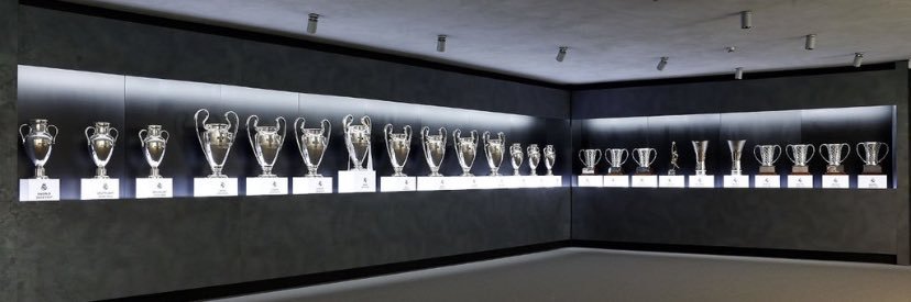 ali017017's profile banner image