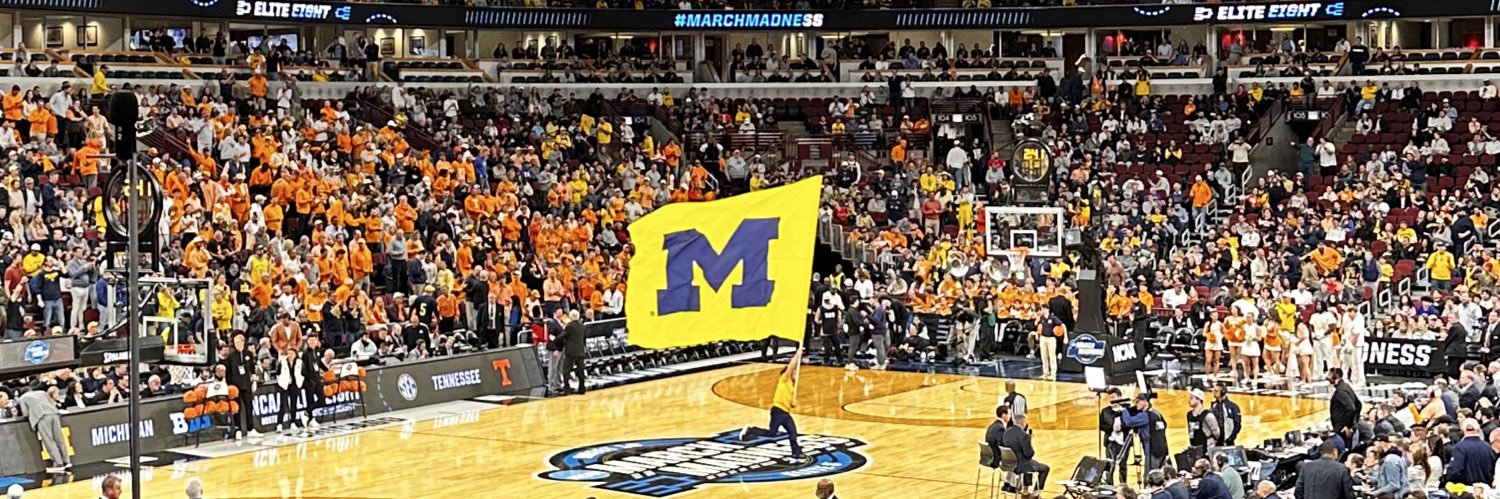 CØACH CARΞS banner