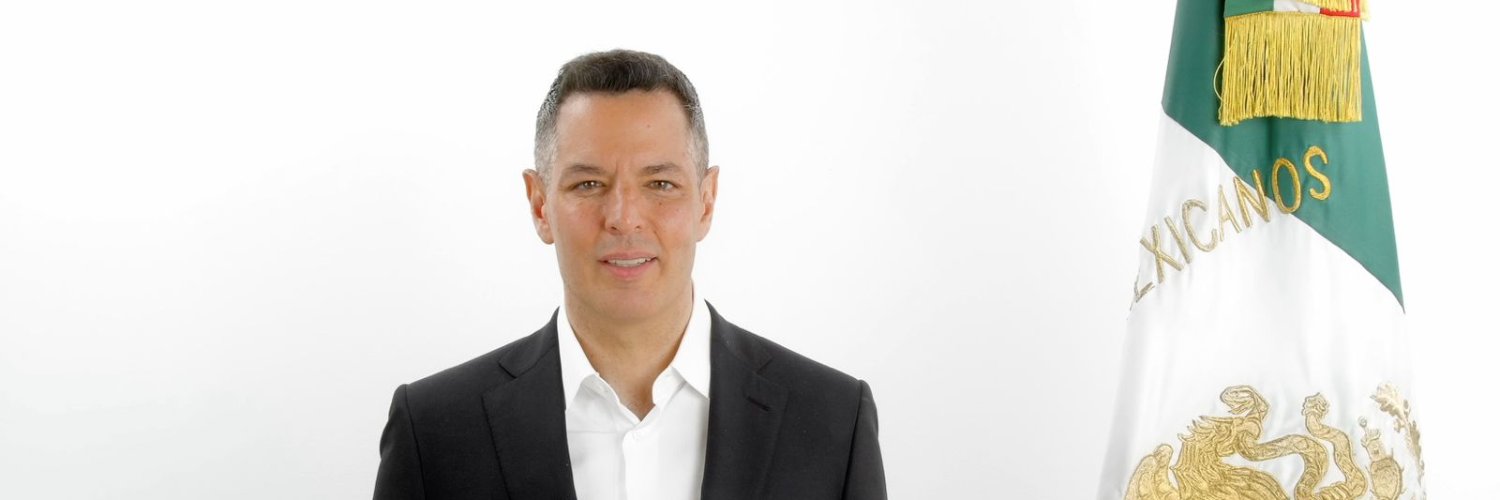 Alejandro Murat banner