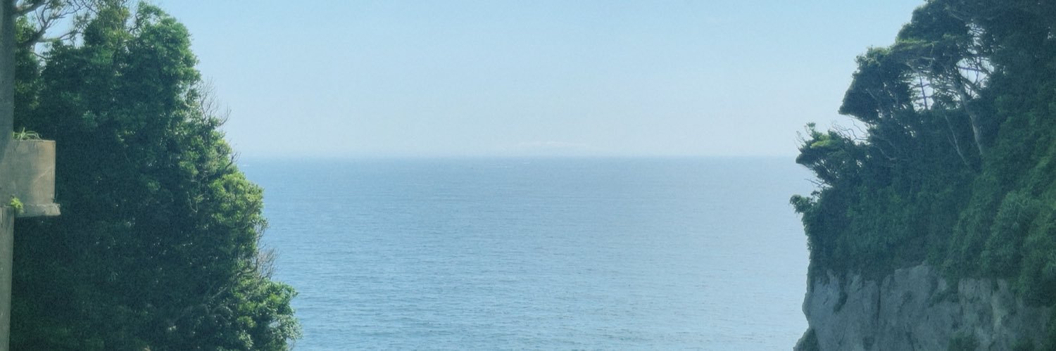 ariel04013's profile banner image