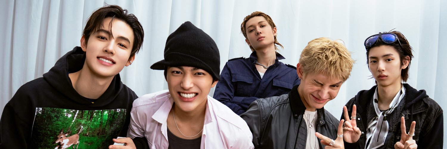 _moon_cake's profile banner image
