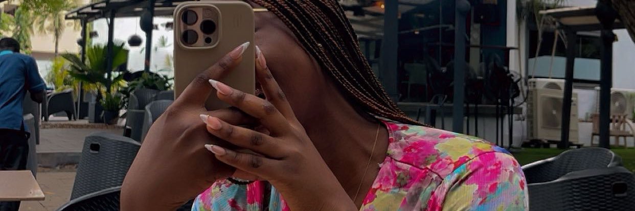 eyAllan_'s profile banner image