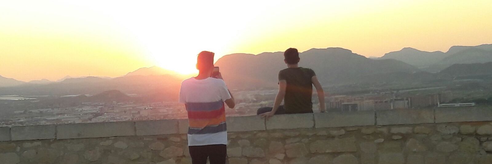 DaniQuereda_17's profile banner image